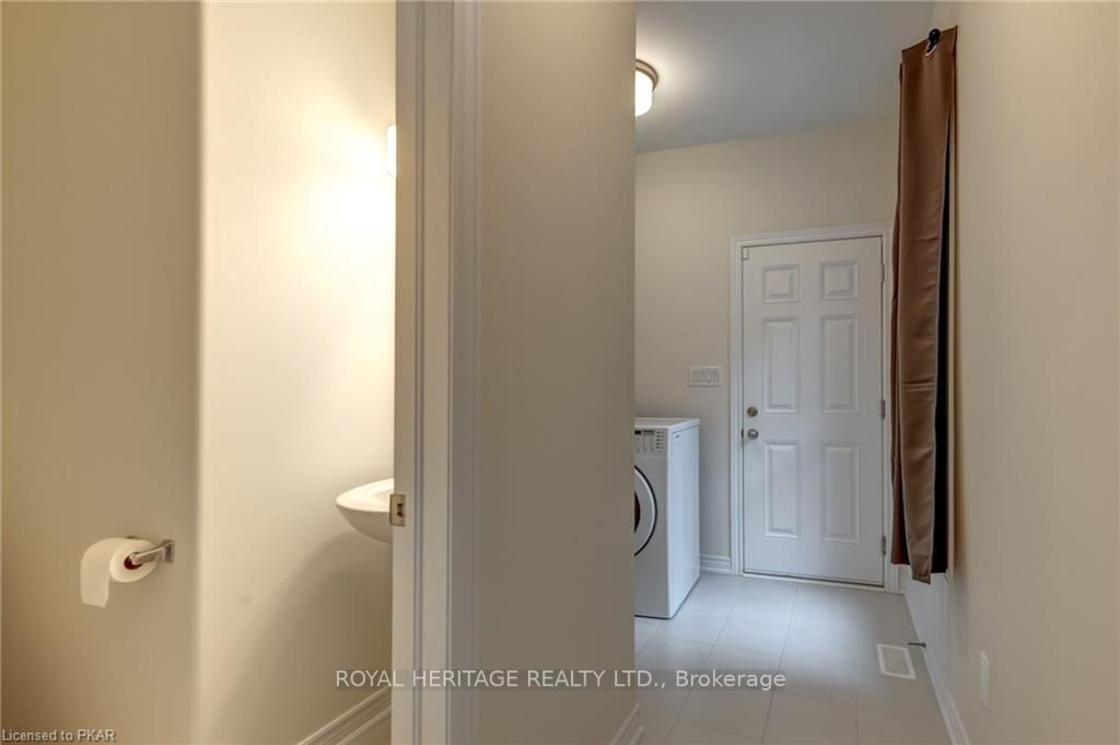 1049 Rippingale Tr