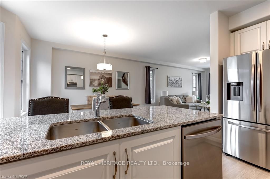 1049 Rippingale Tr