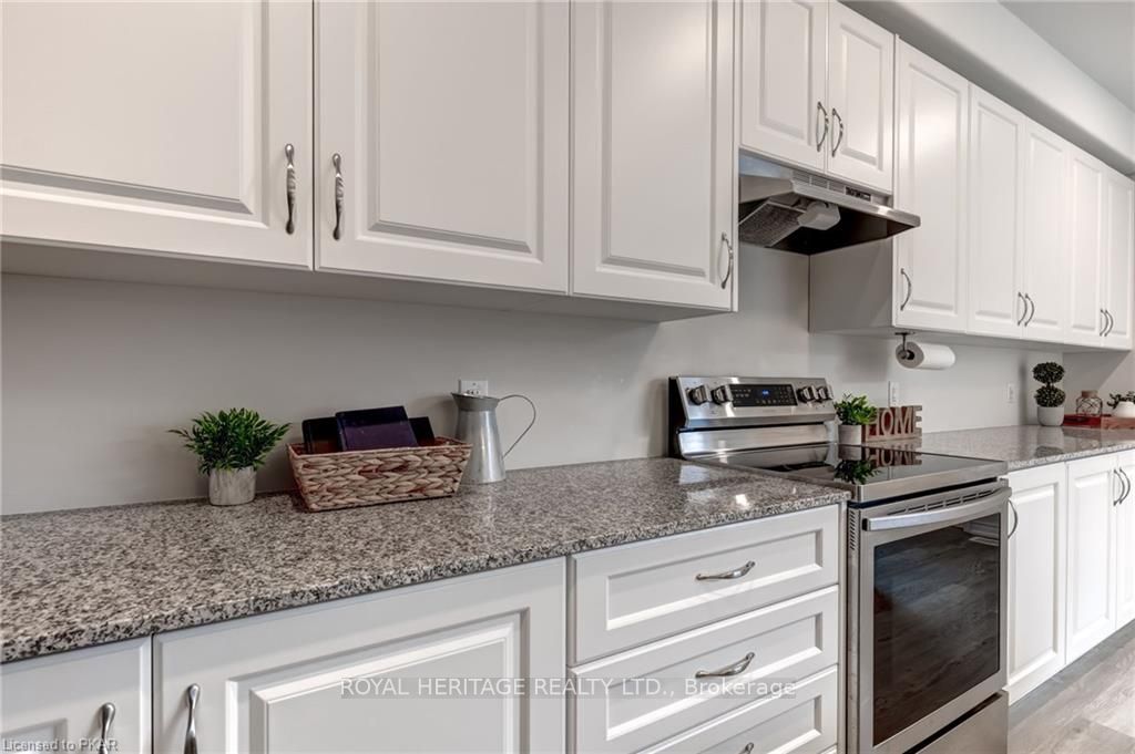 1049 Rippingale Tr