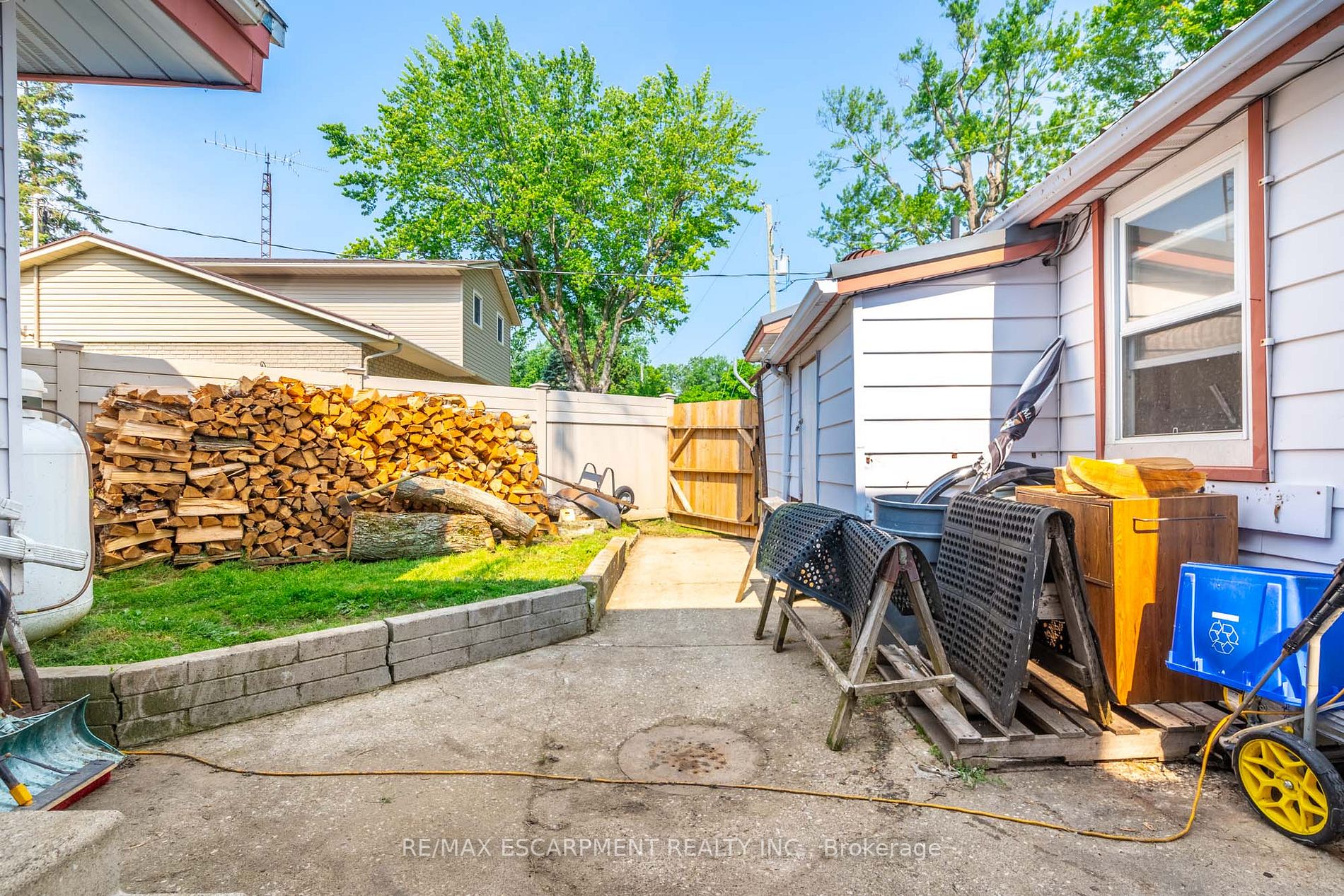259 Cedar Dr