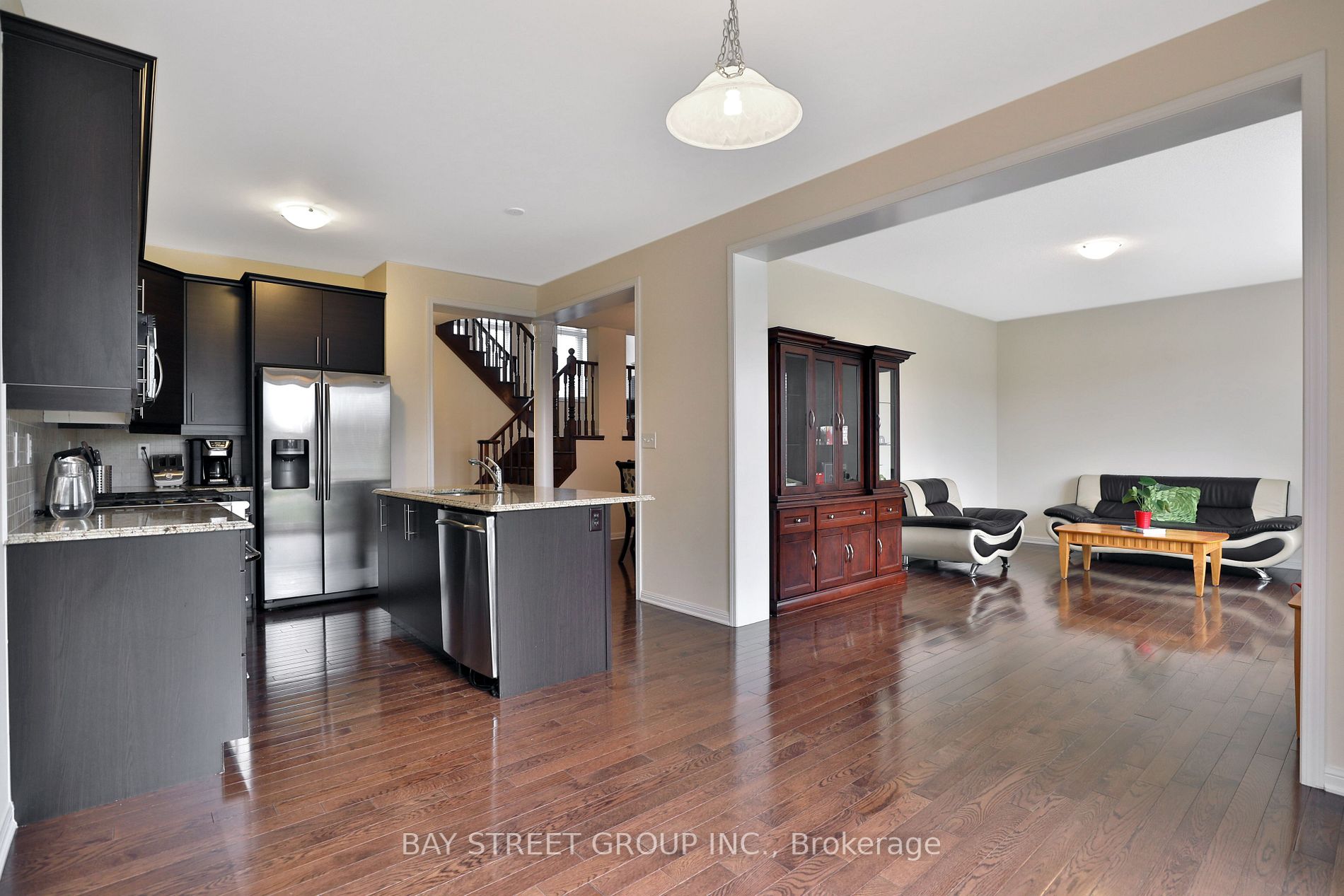 88 Cranston St