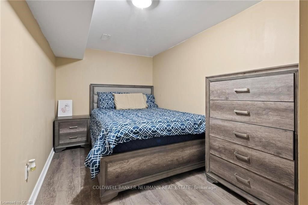 28 Jeffrey Dr