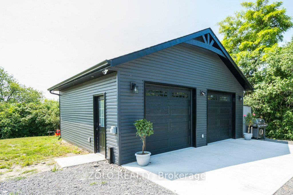 19009 Loyalist Pkwy
