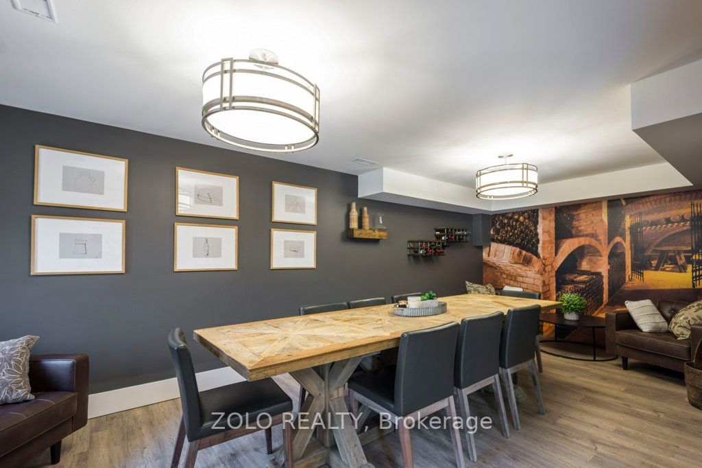 19009 Loyalist Pkwy
