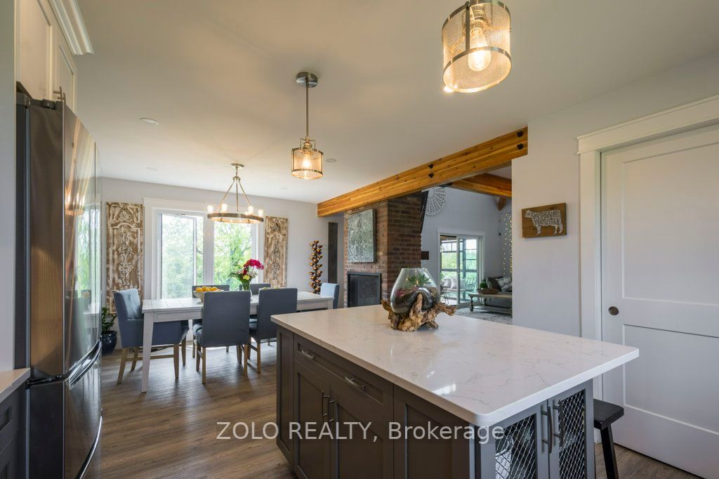 19009 Loyalist Pkwy