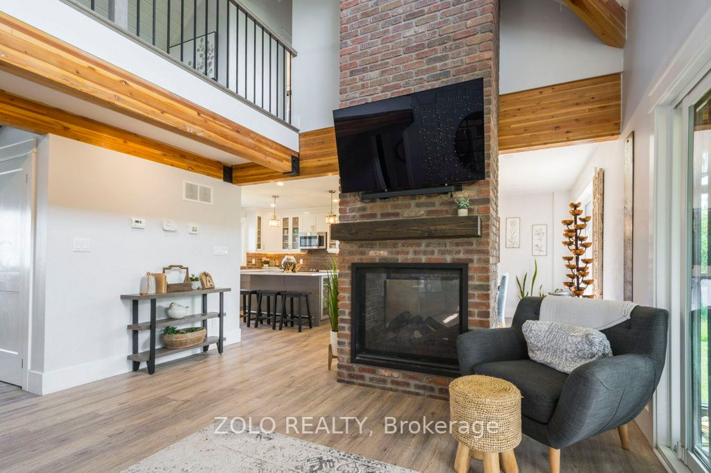 19009 Loyalist Pkwy