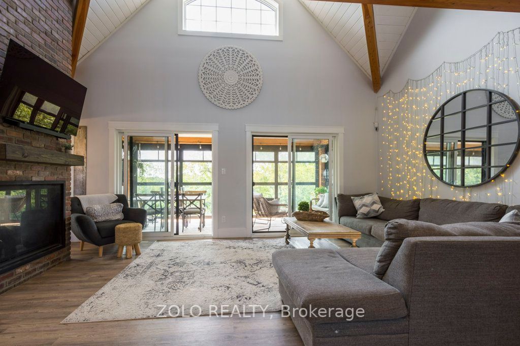 19009 Loyalist Pkwy