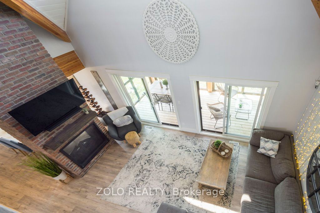 19009 Loyalist Pkwy