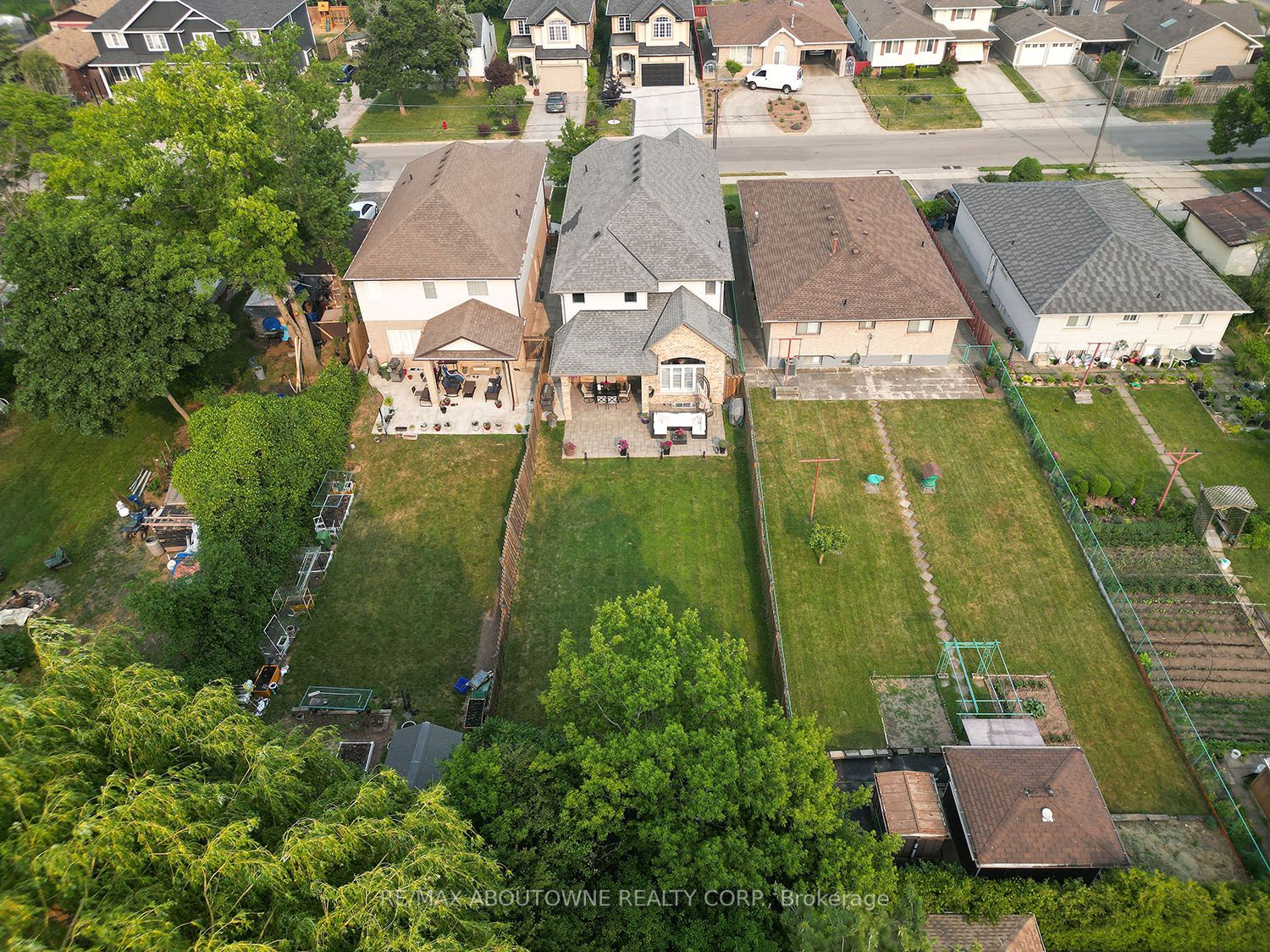 31 Warwick Rd