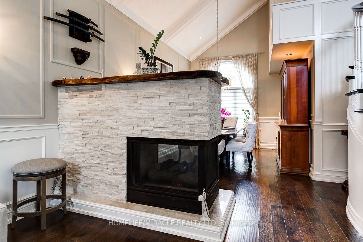 71 Richmond Cres
