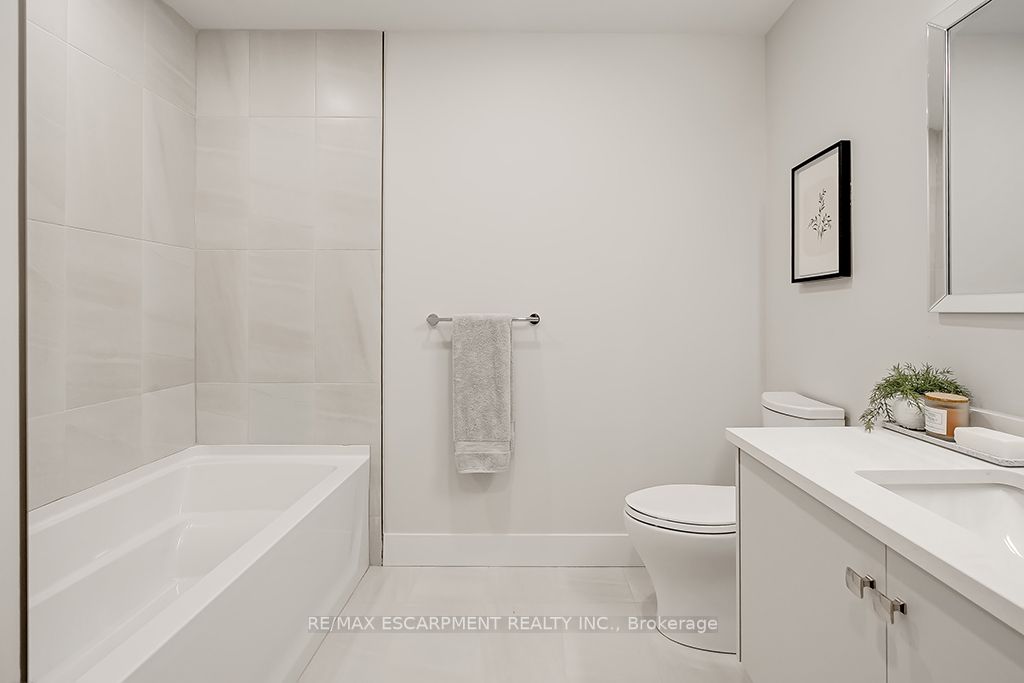 57 Lakeport Rd, #506