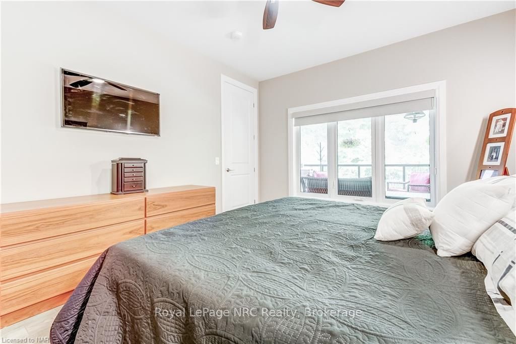 8974 Willoughby Drive, #49