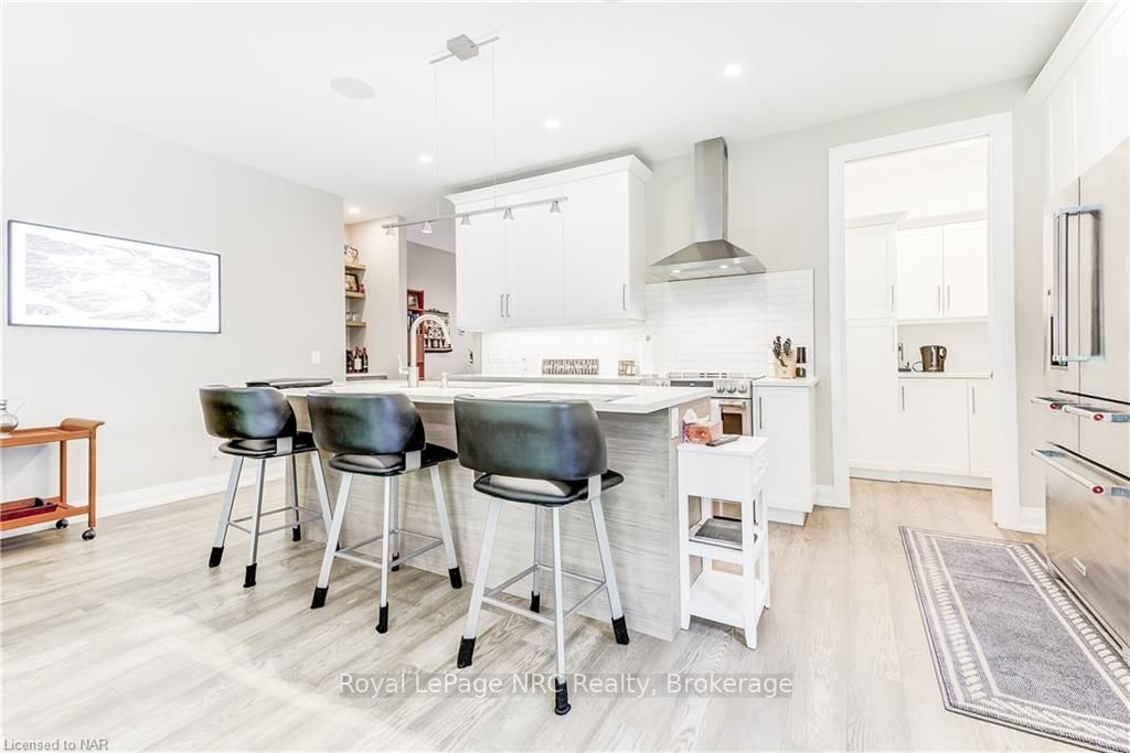 8974 Willoughby Drive, #49