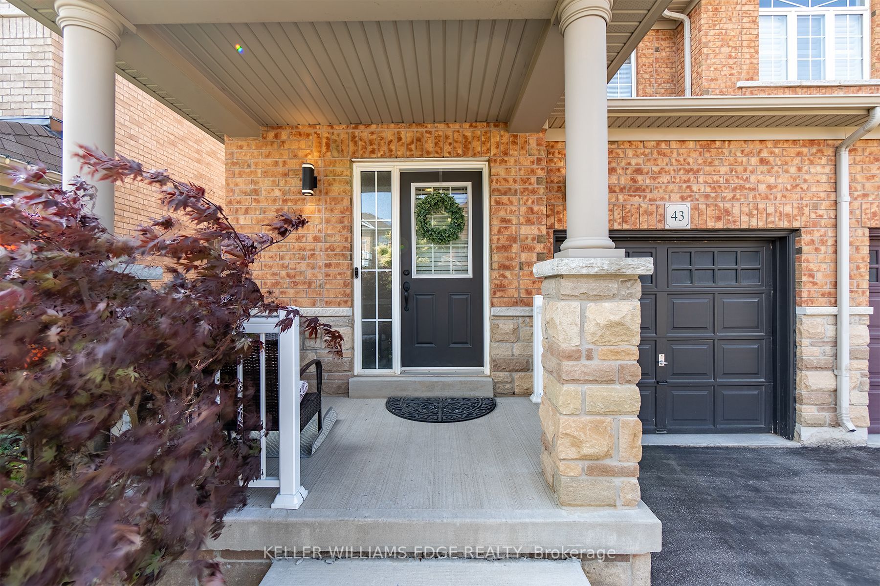 43 Humphrey St