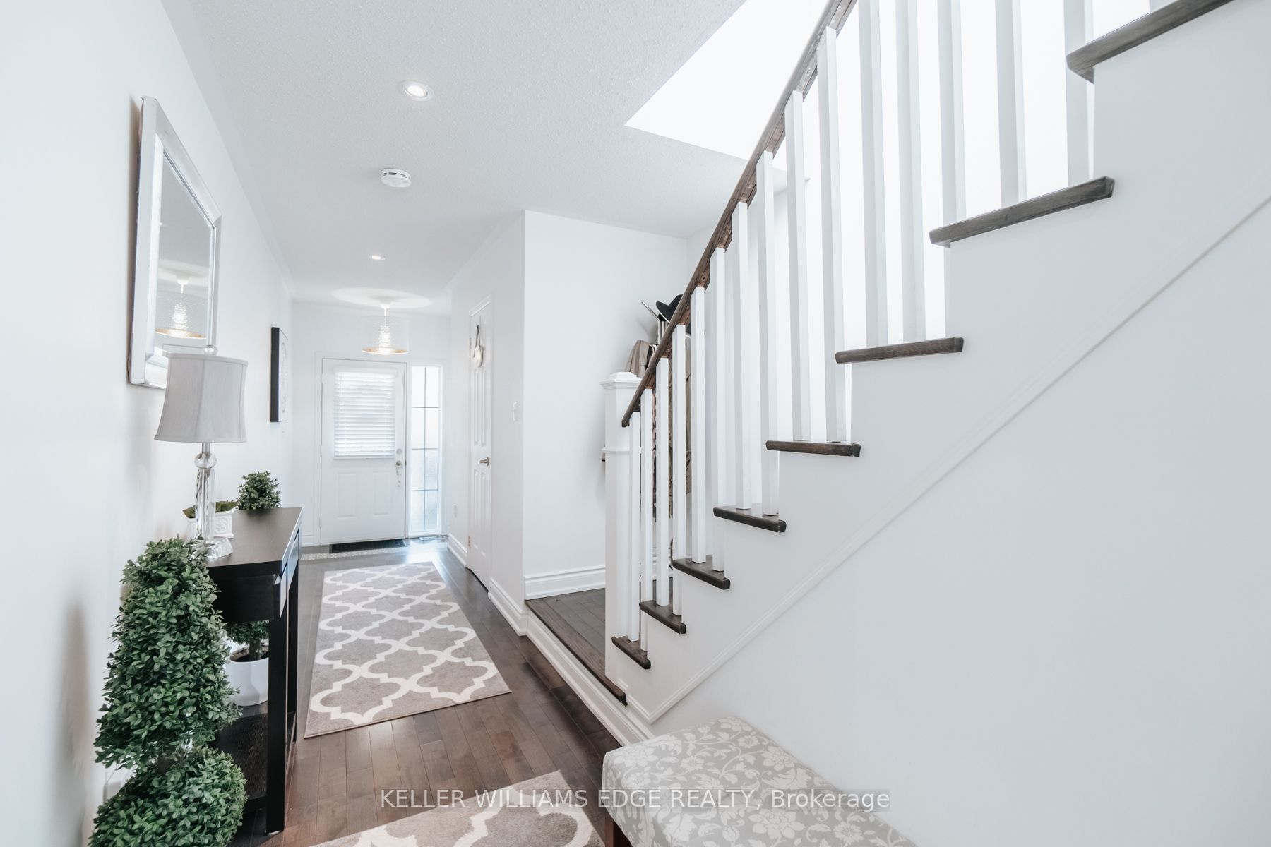 43 Humphrey St