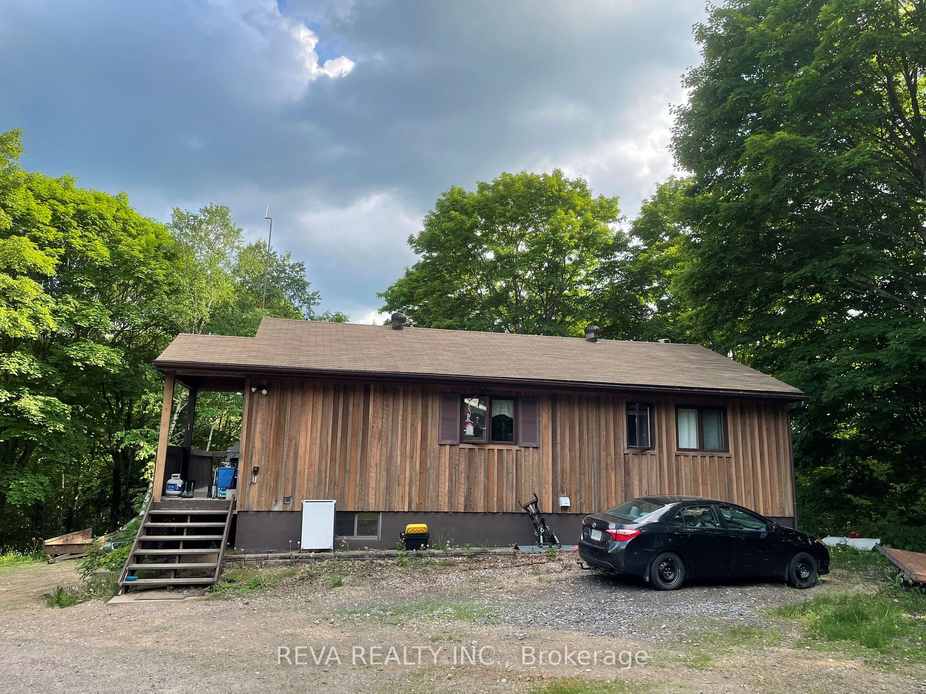 250 Lingenfelters Road
