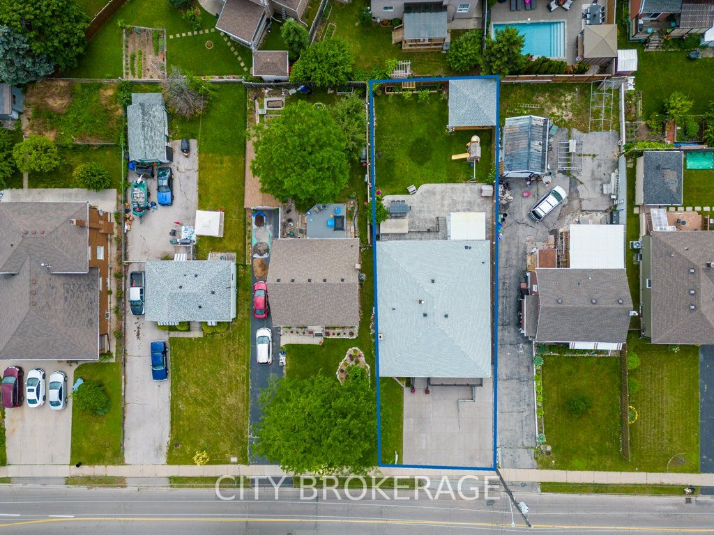 290 Green Rd
