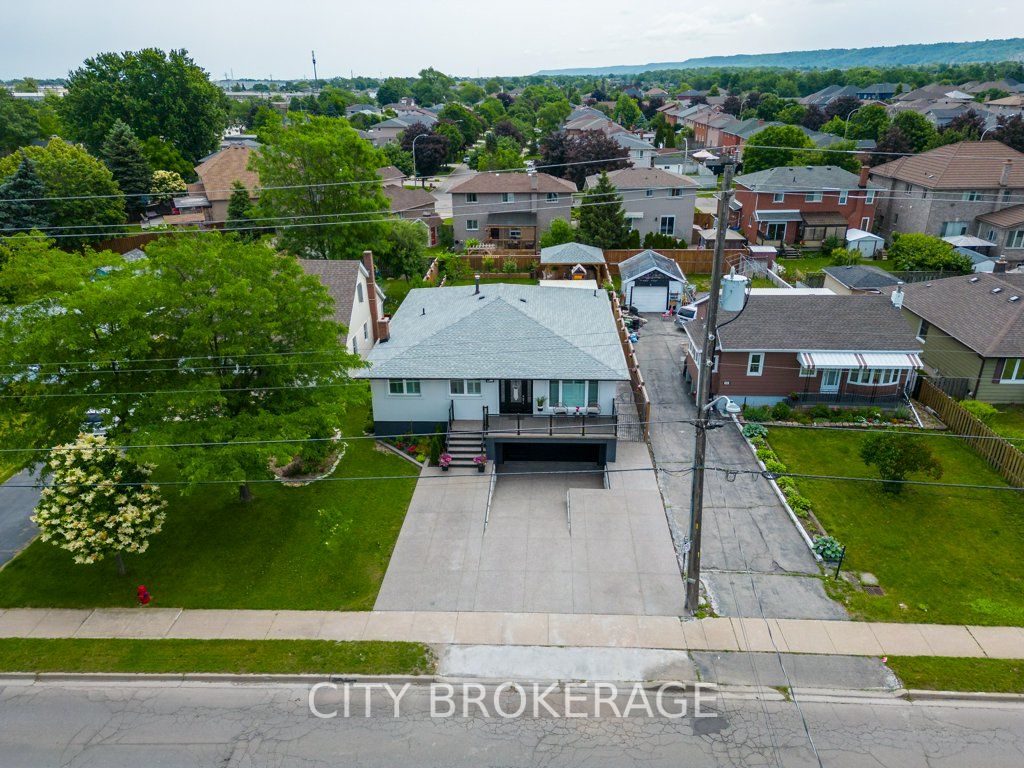 290 Green Rd