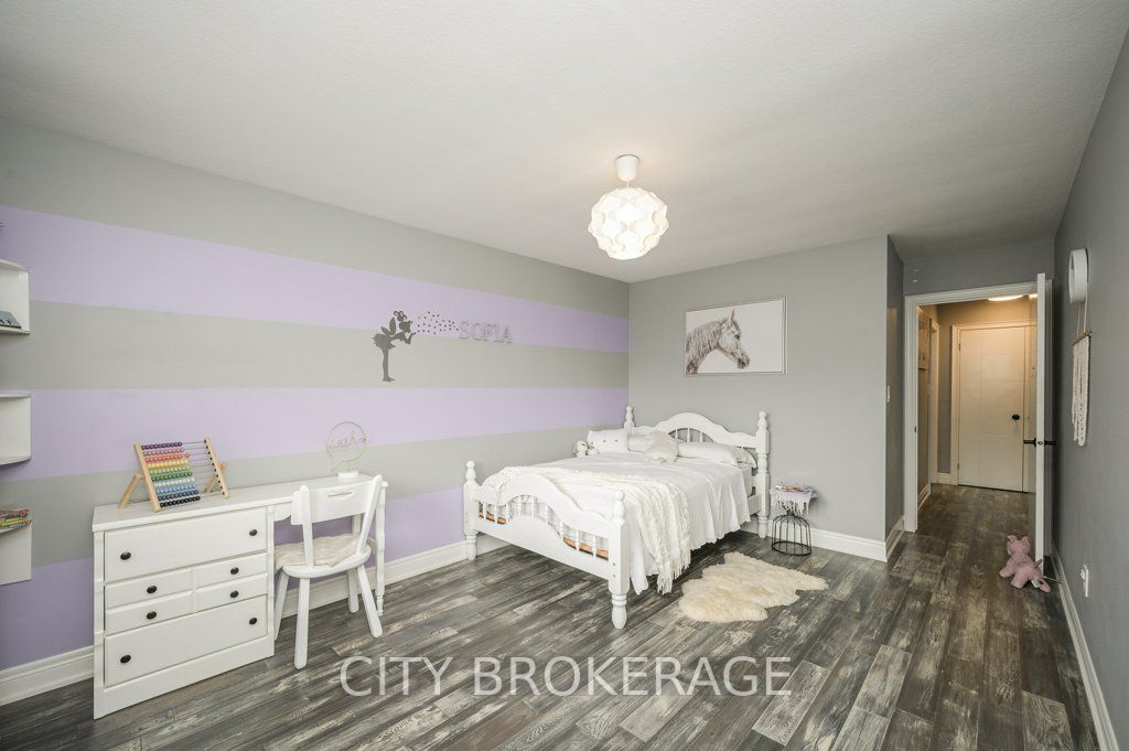 290 Green Rd