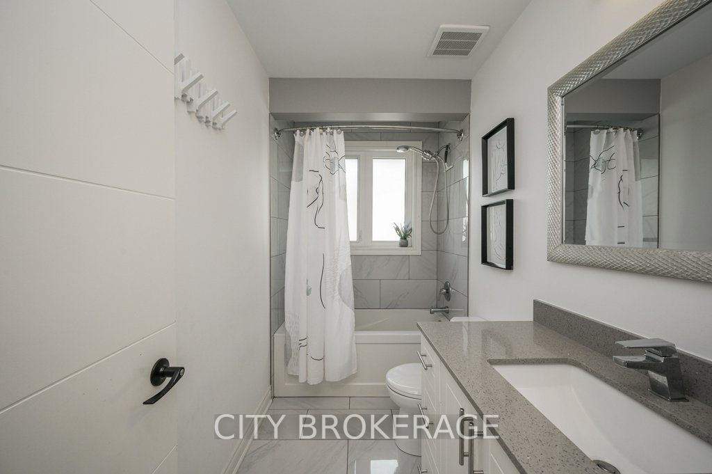 290 Green Rd