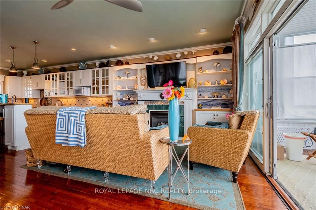 23 Promenade Way