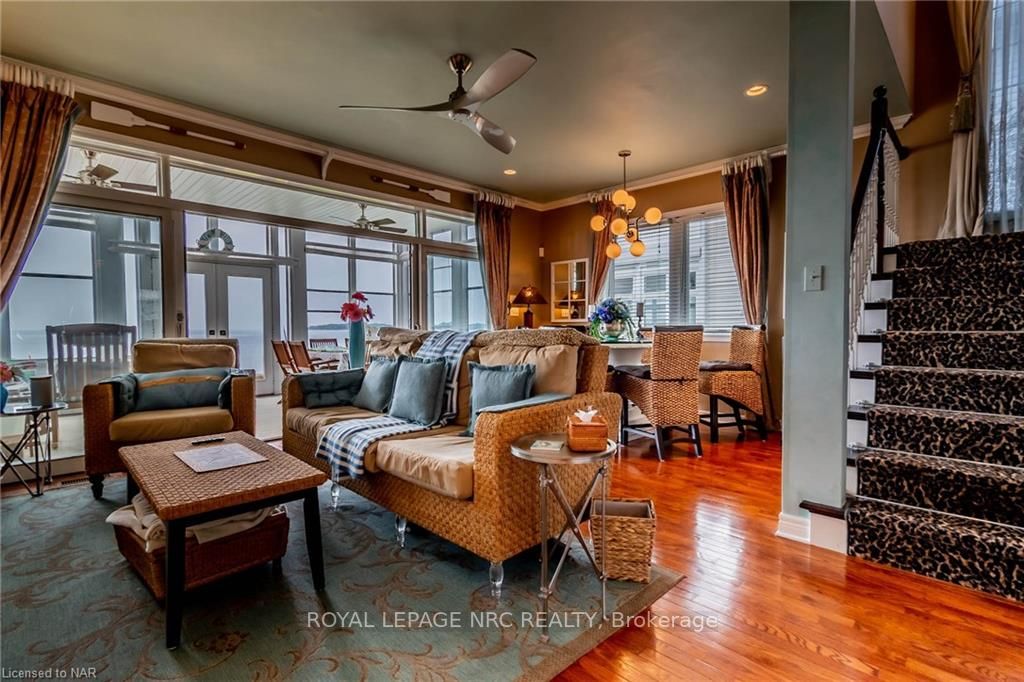 23 Promenade Way