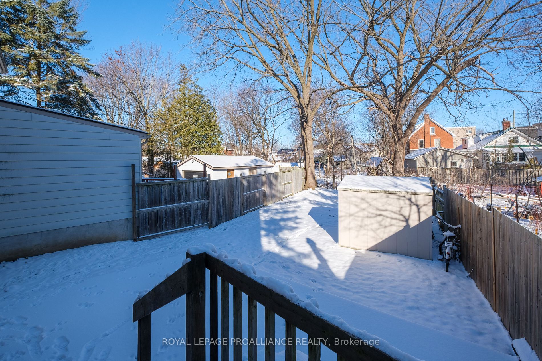 35 Hamilton St