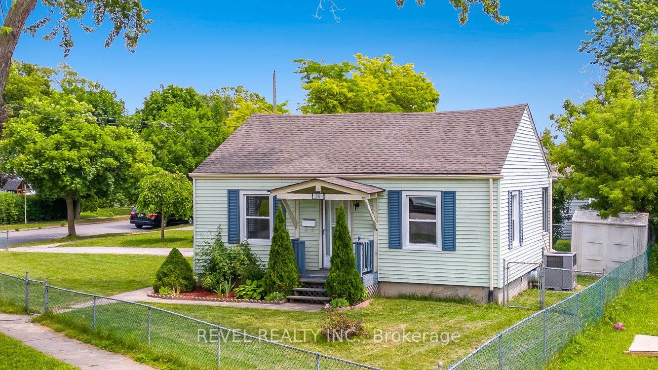 16 Lancaster Ave