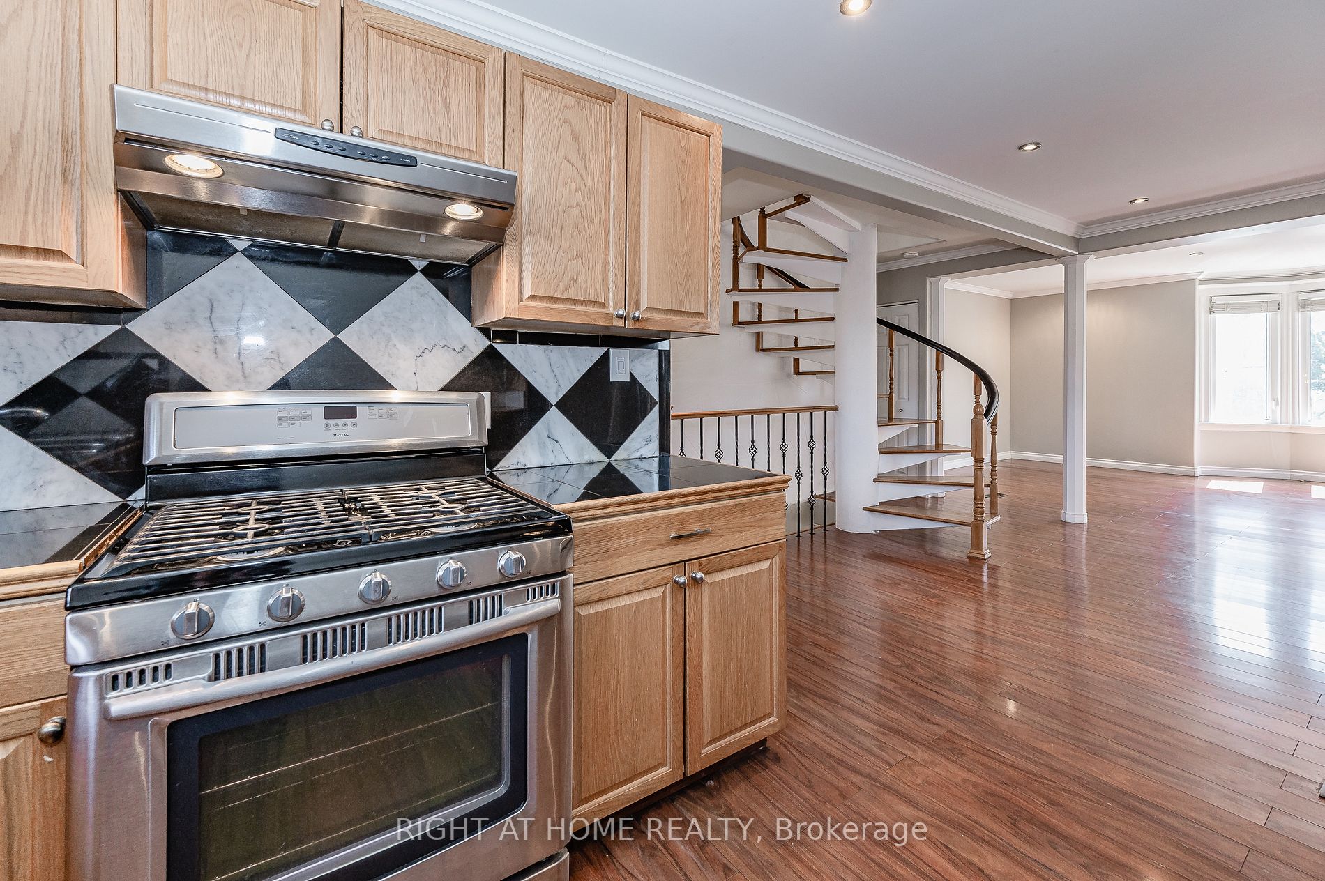1 Arkledun Avenue