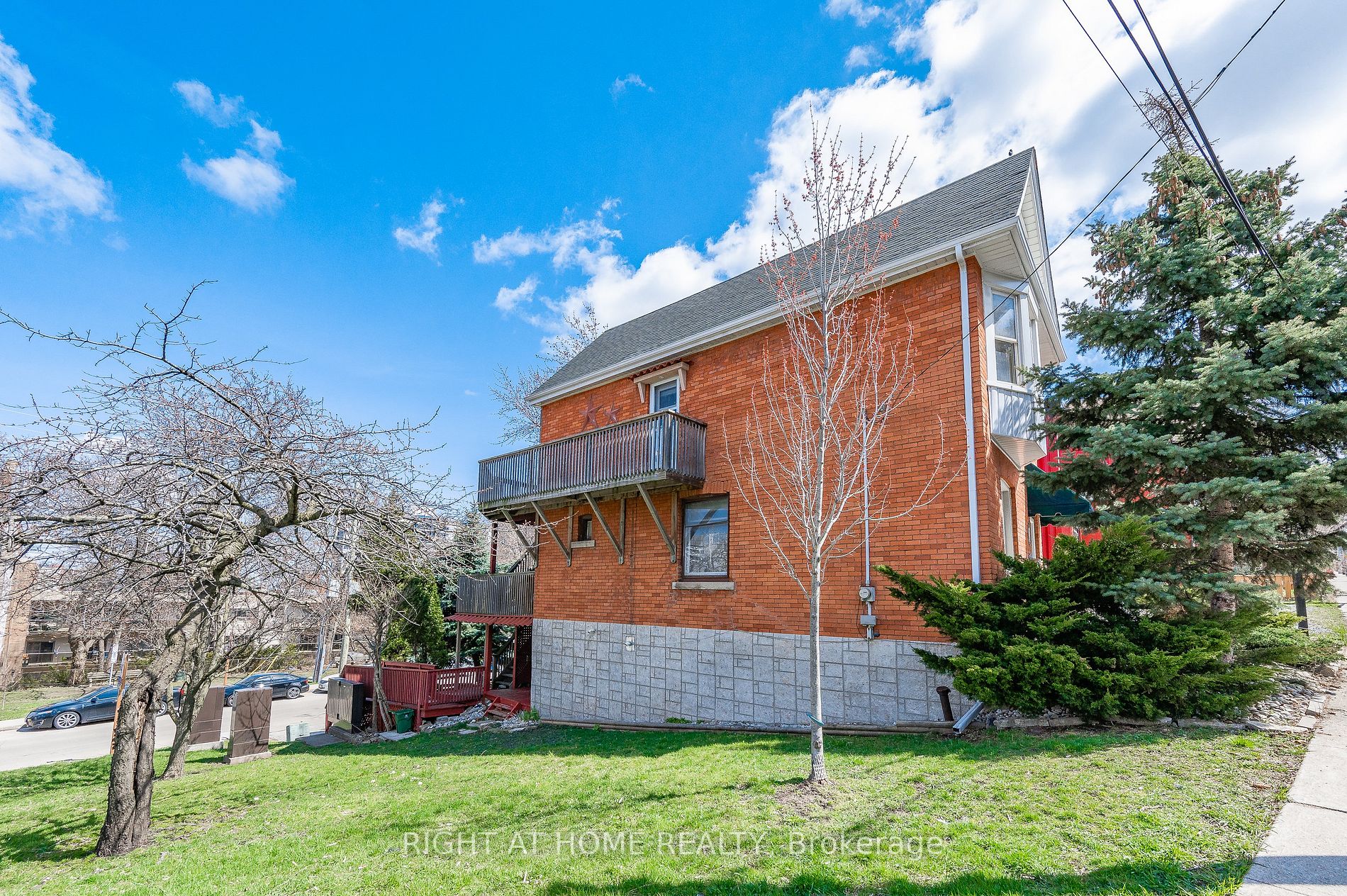 1 Arkledun Avenue