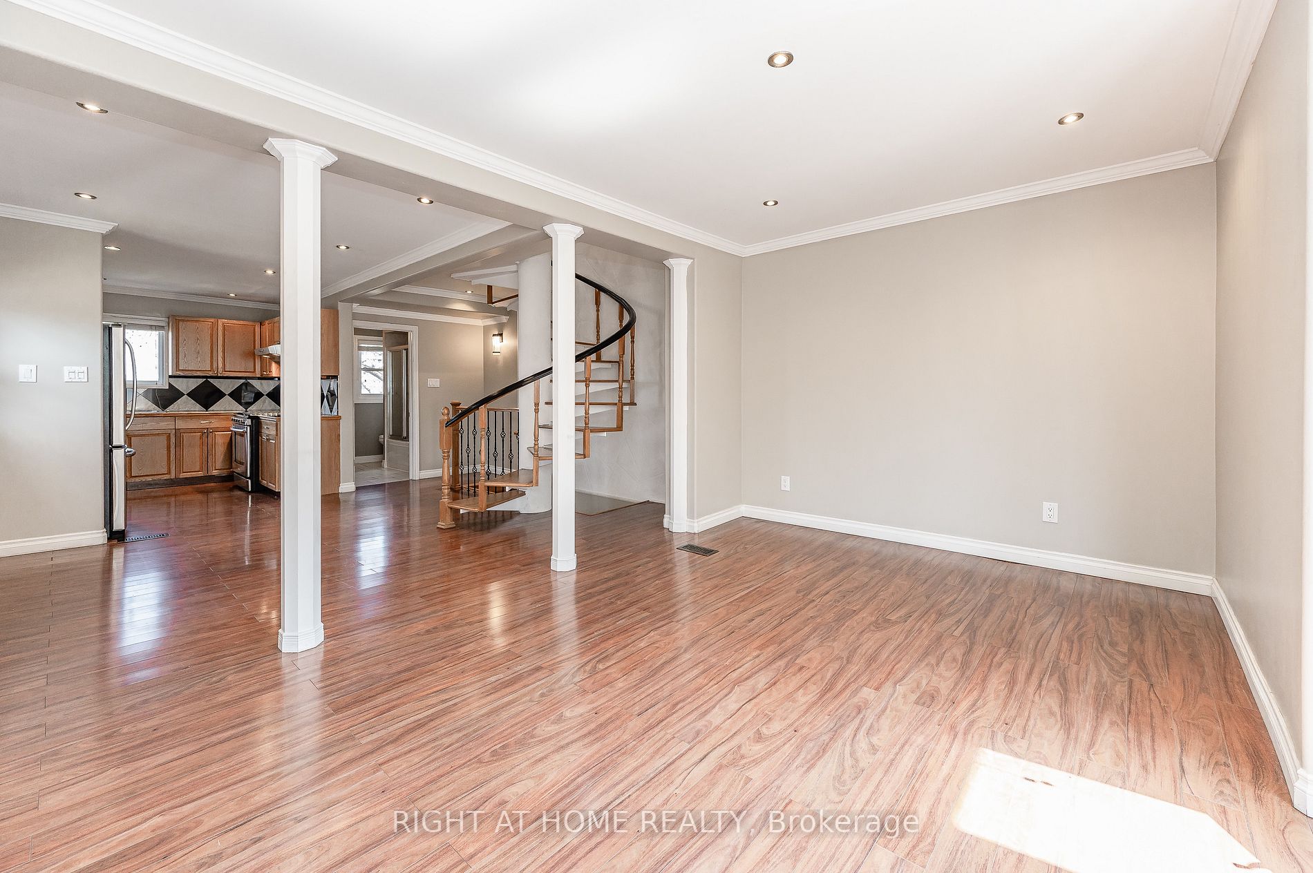 1 Arkledun Avenue