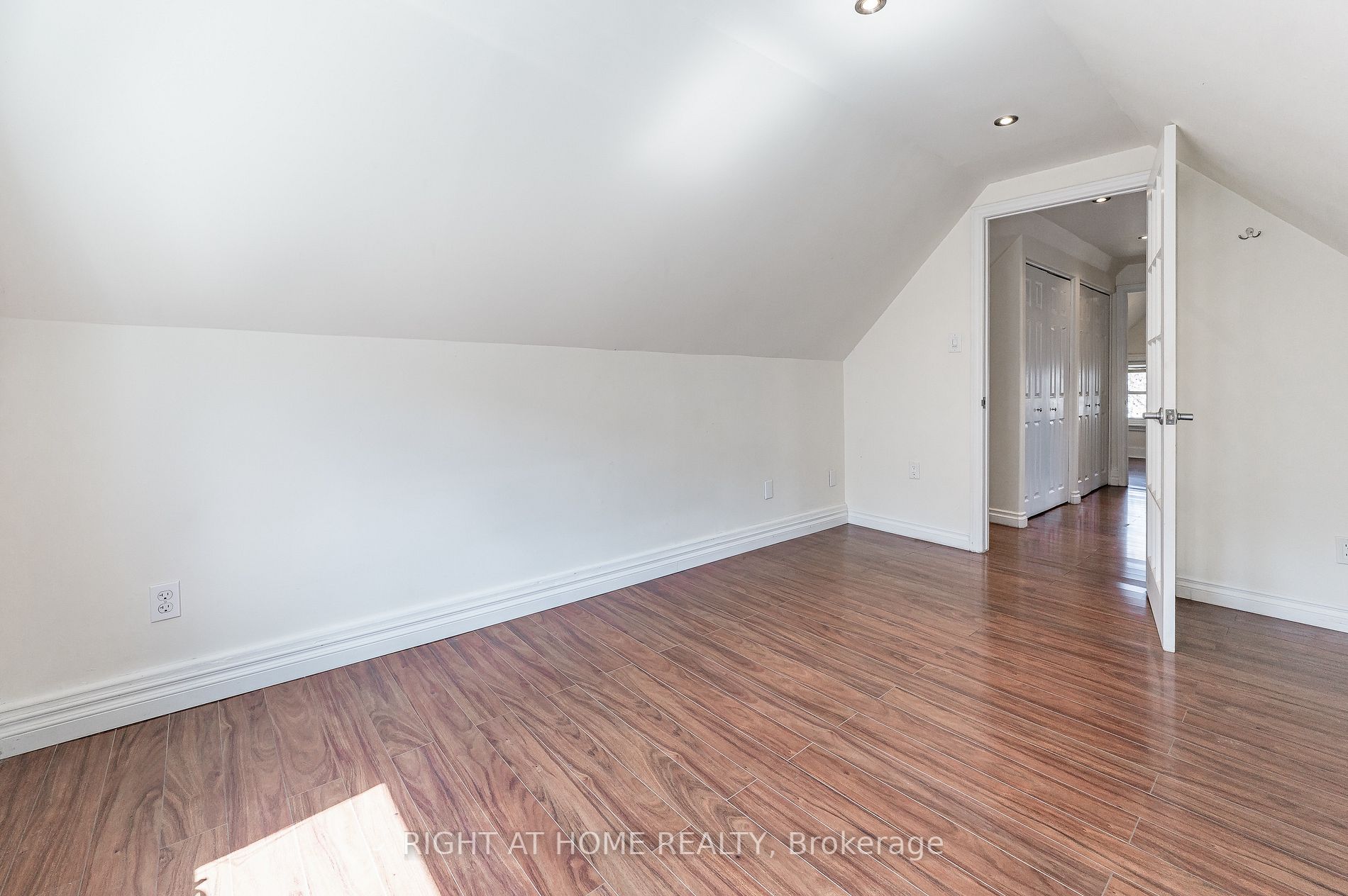1 Arkledun Avenue