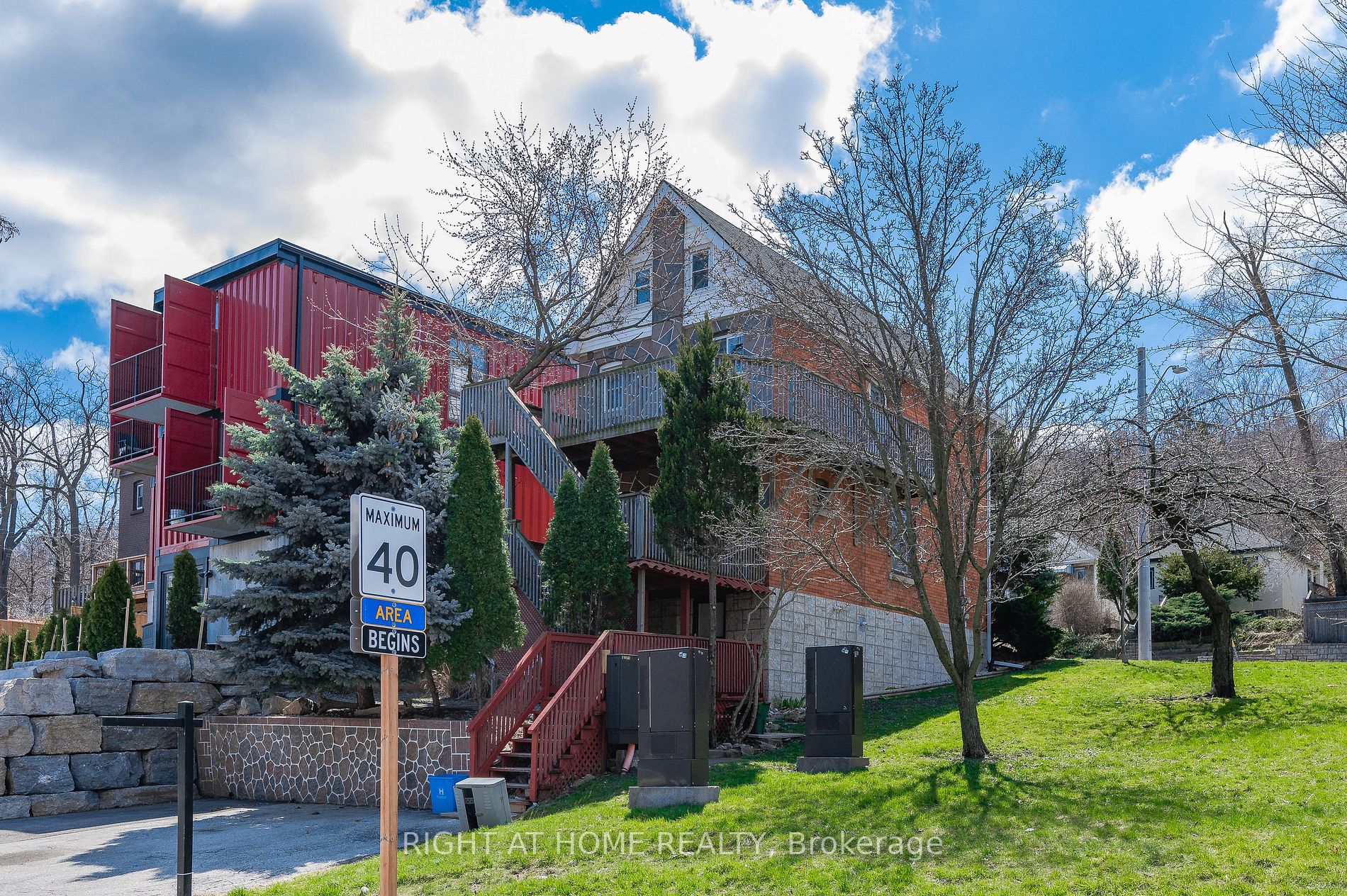 1 Arkledun Avenue