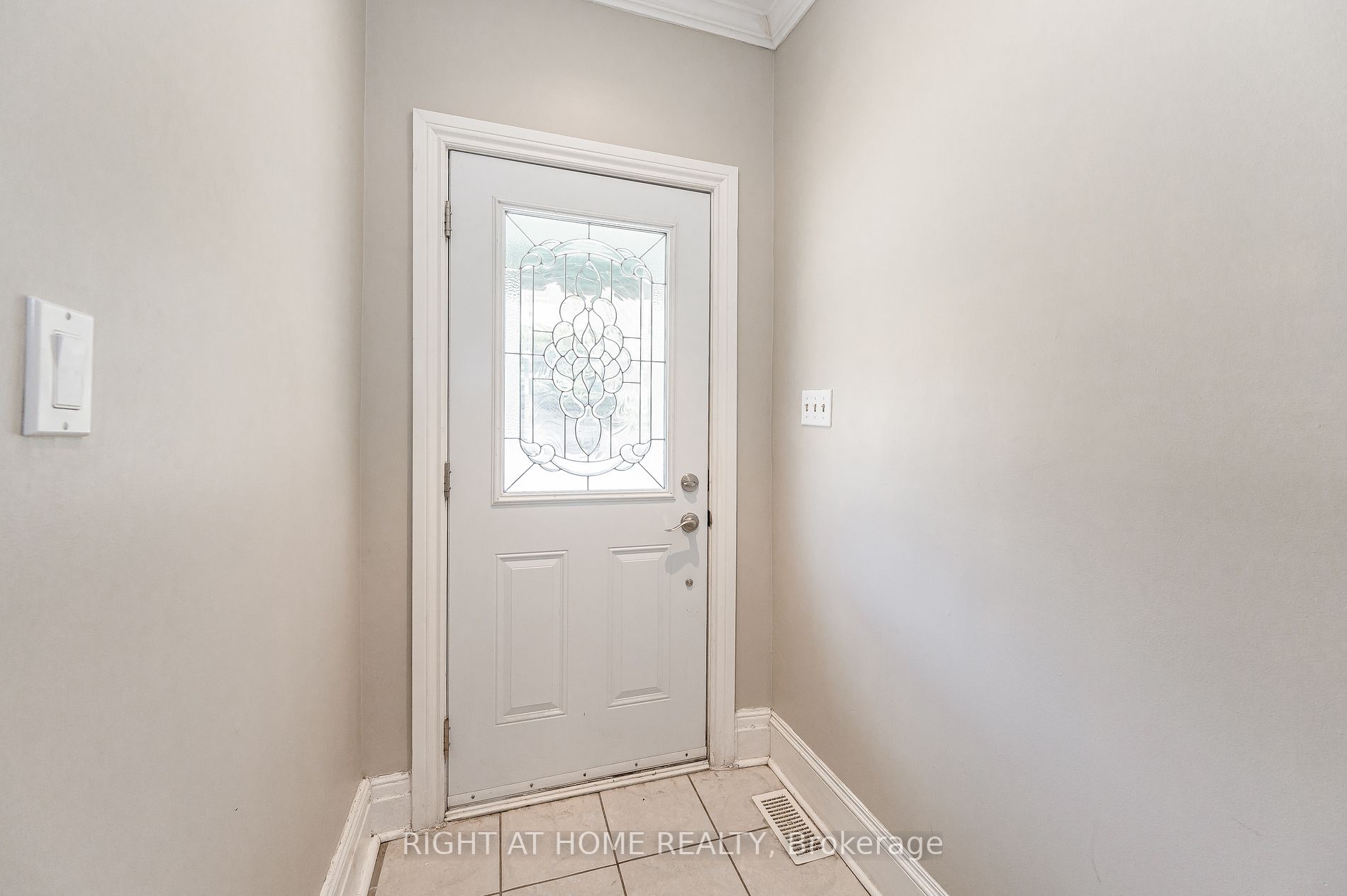 1 Arkledun Avenue