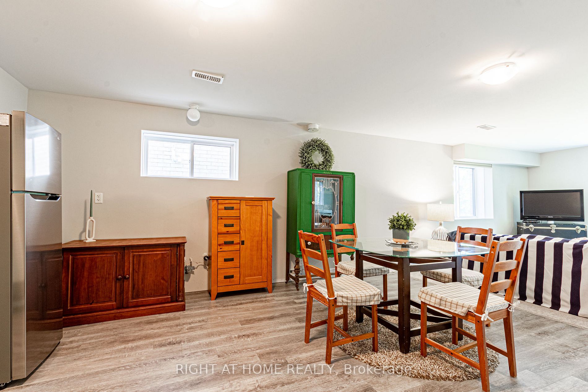 1261 Mohawk Rd W, #3