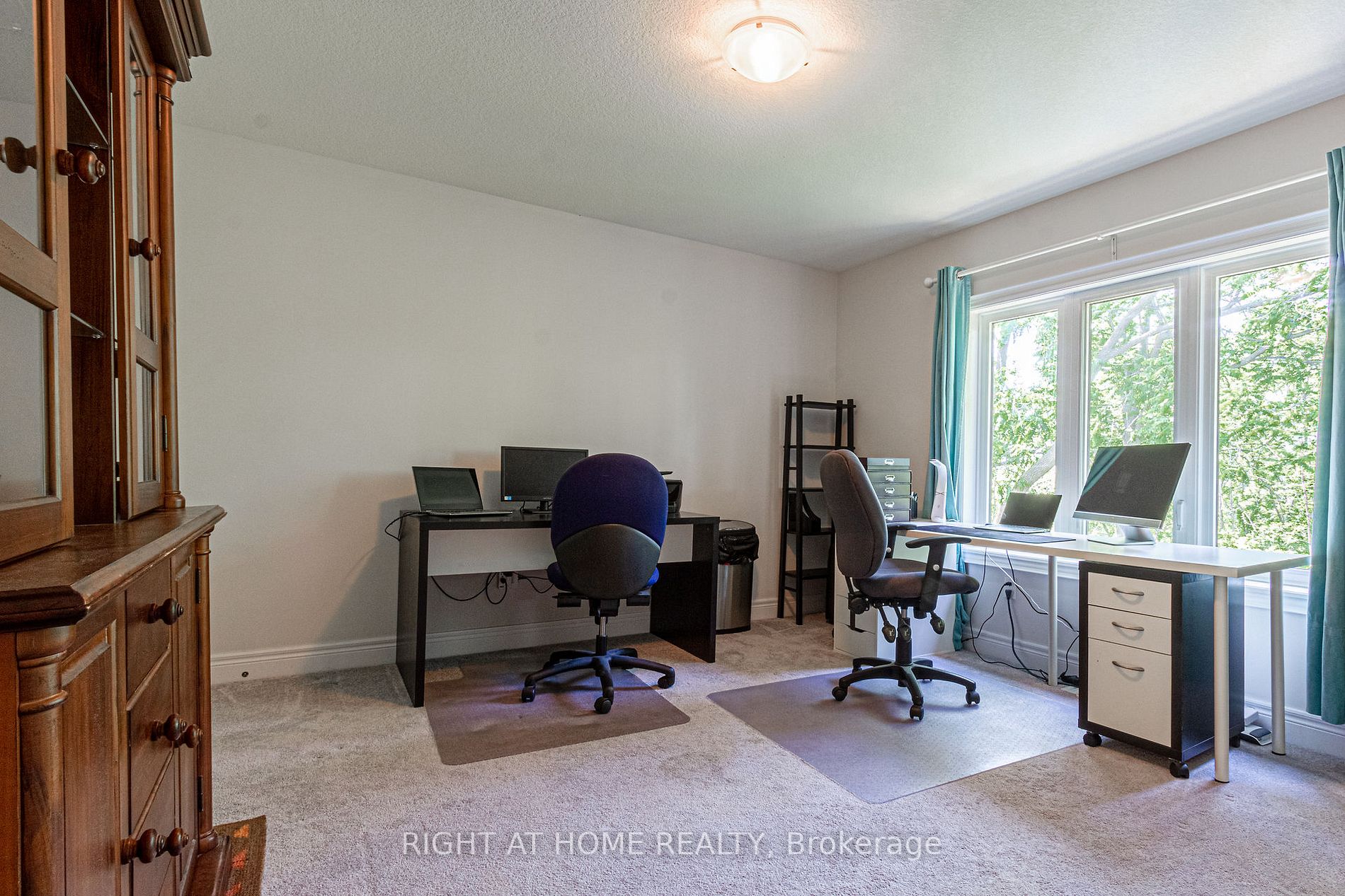 1261 Mohawk Rd W, #3