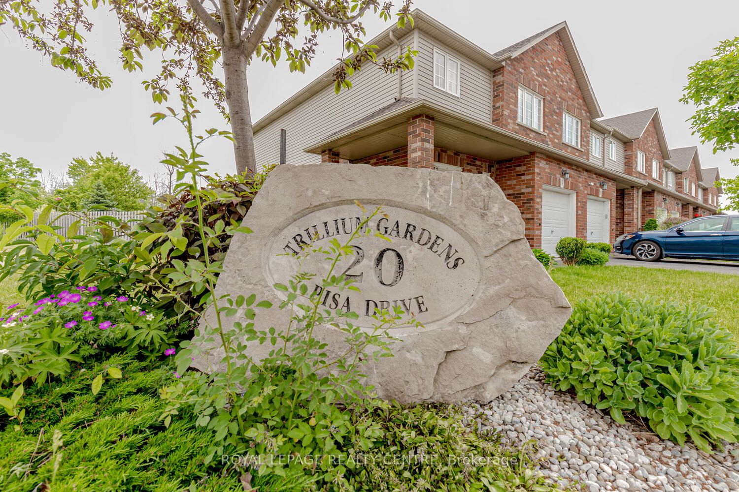 20 Pisa Drive, #8