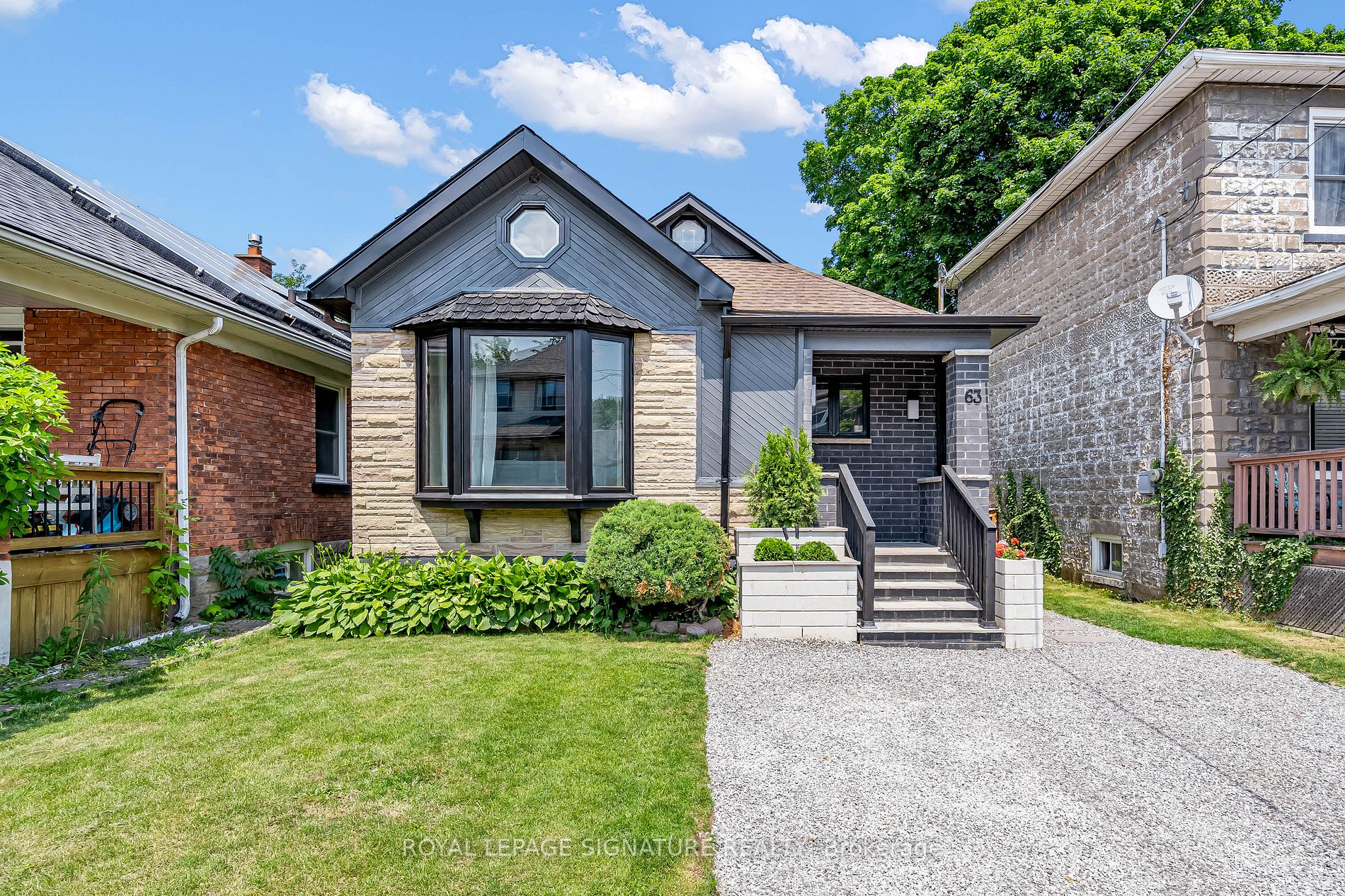 63 Lowell Ave