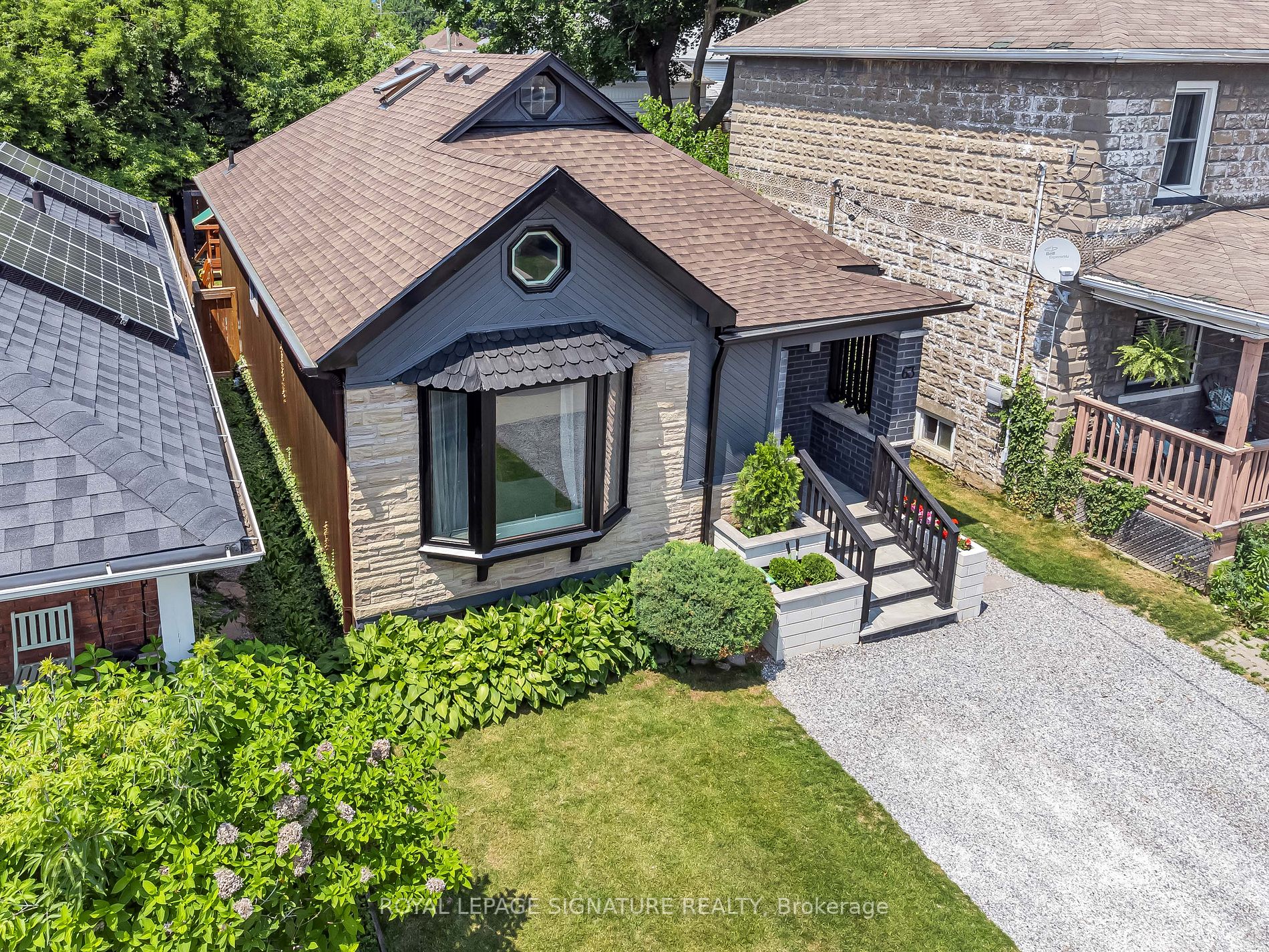 63 Lowell Ave