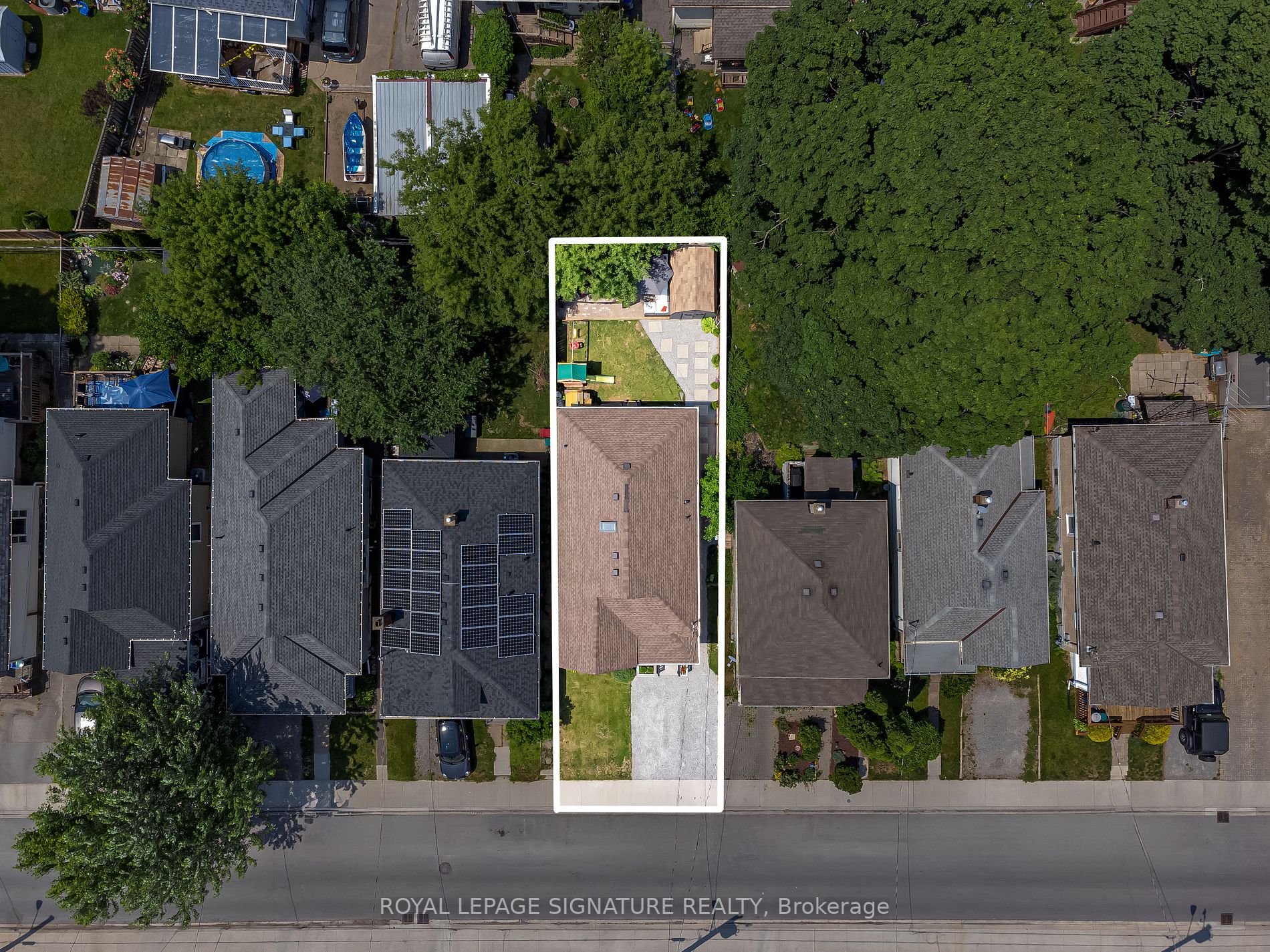 63 Lowell Ave