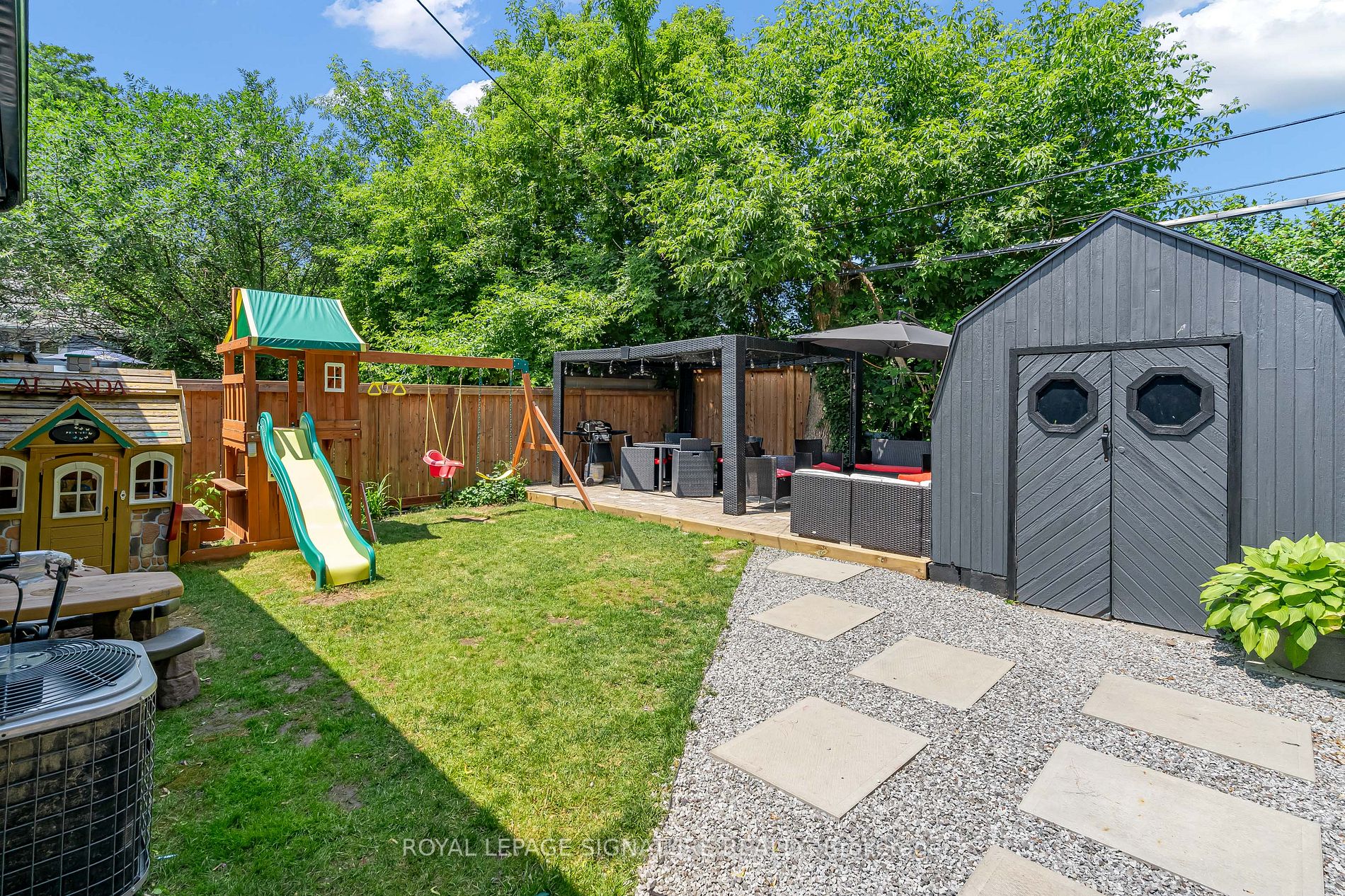 63 Lowell Ave