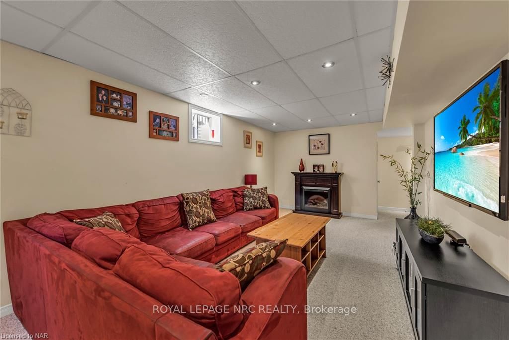 109 Udell Way