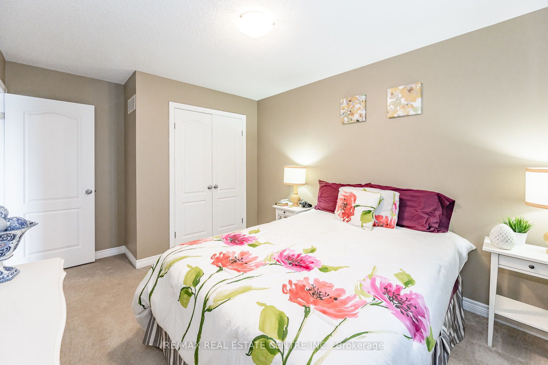 25 Ivybridge Drive, #9