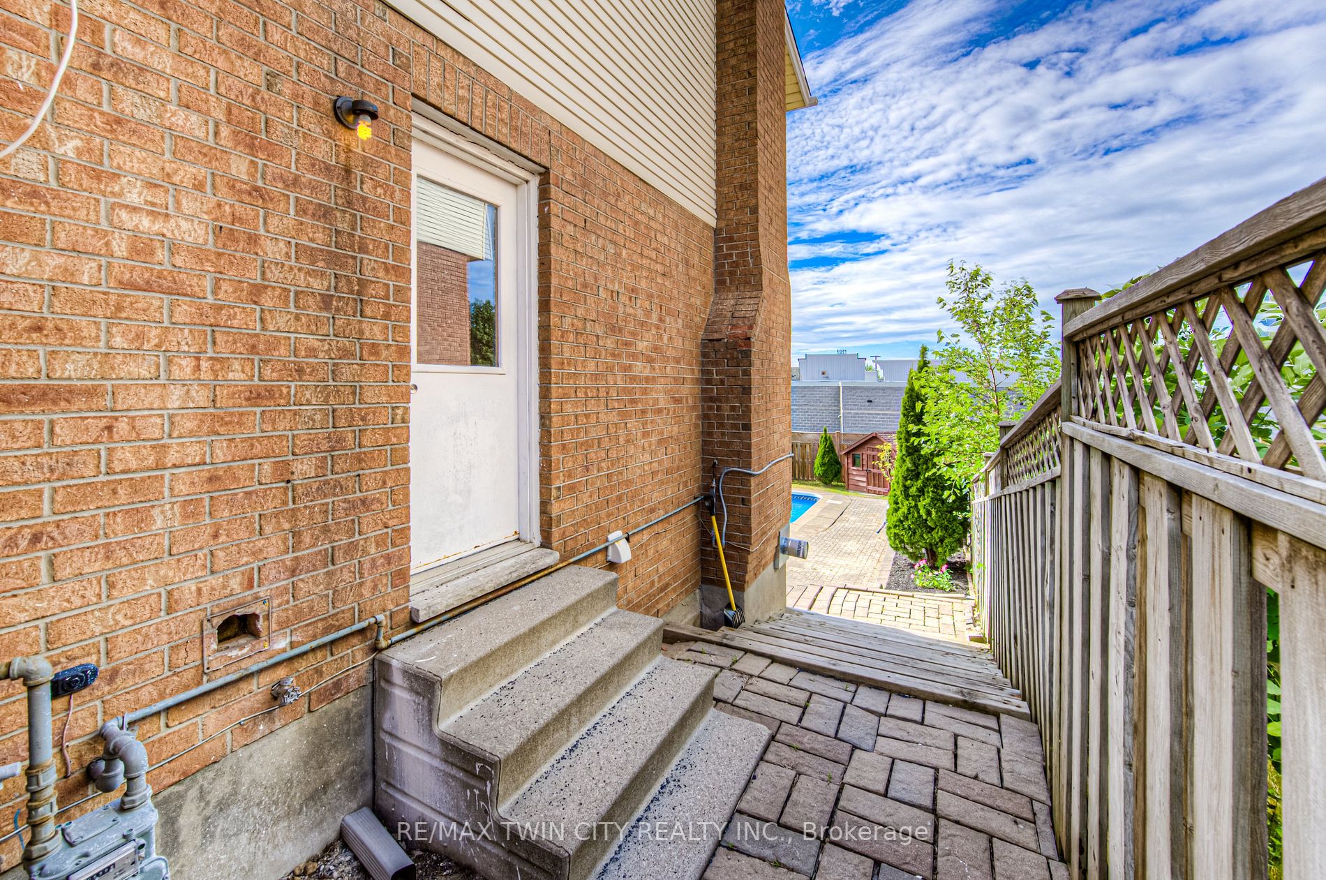 40 Ebydale Drive