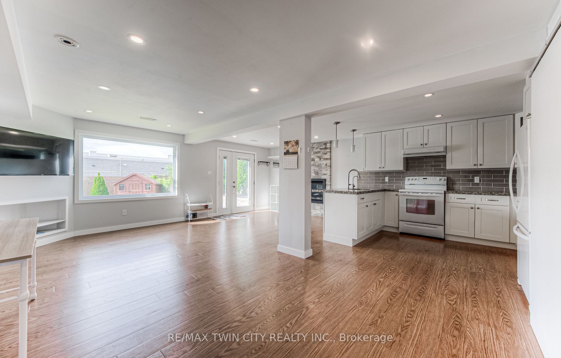 40 Ebydale Drive