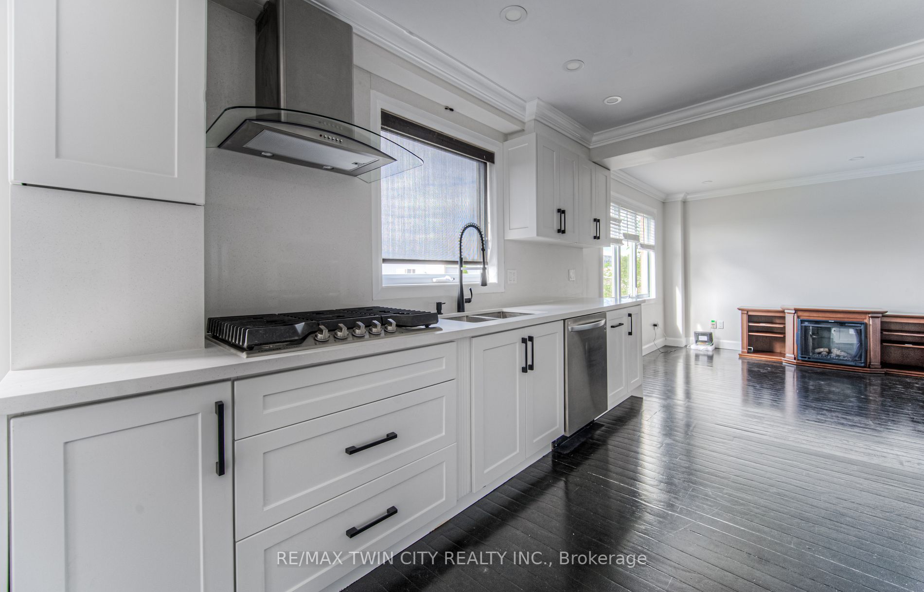 40 Ebydale Drive