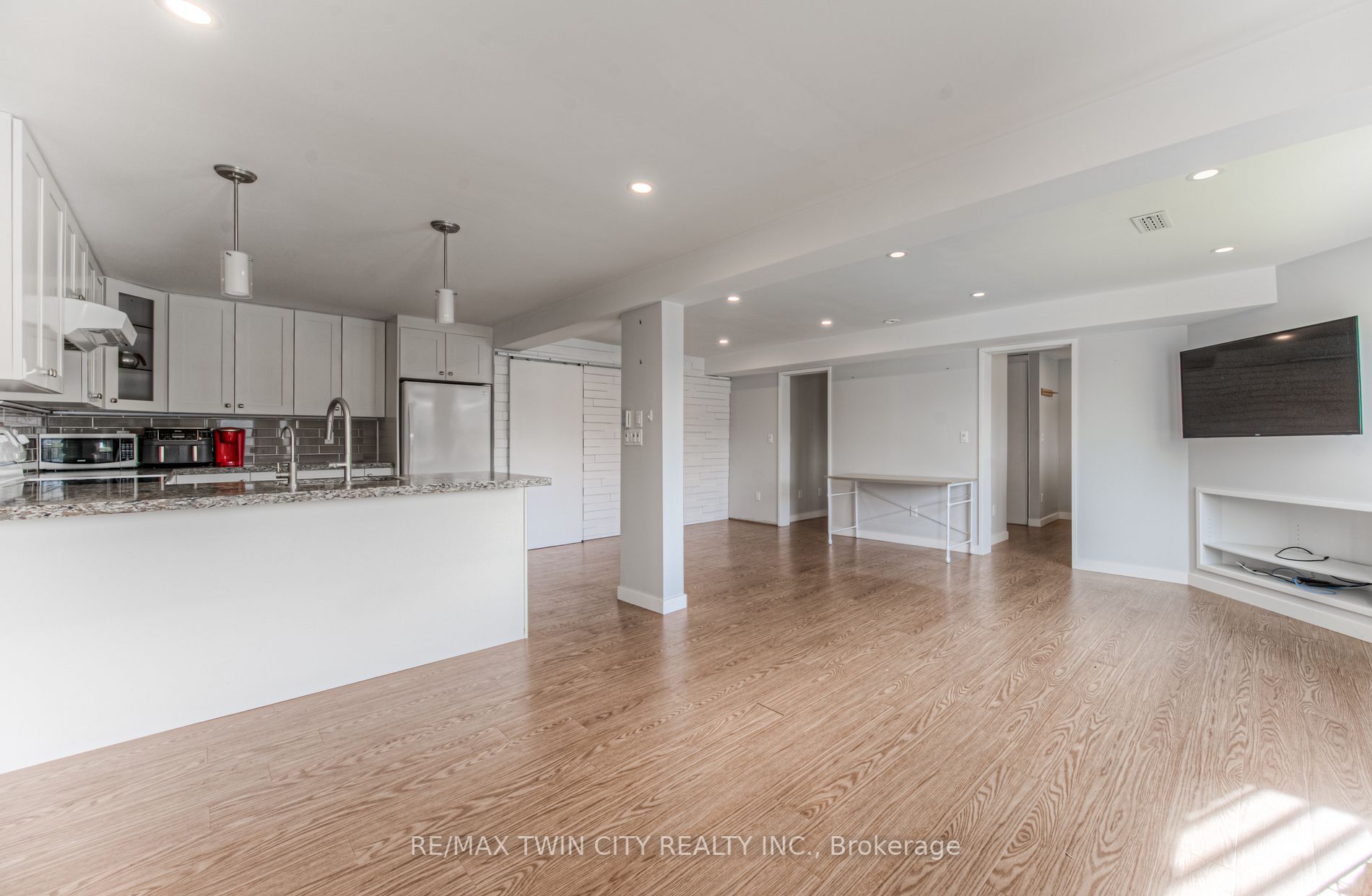 40 Ebydale Drive