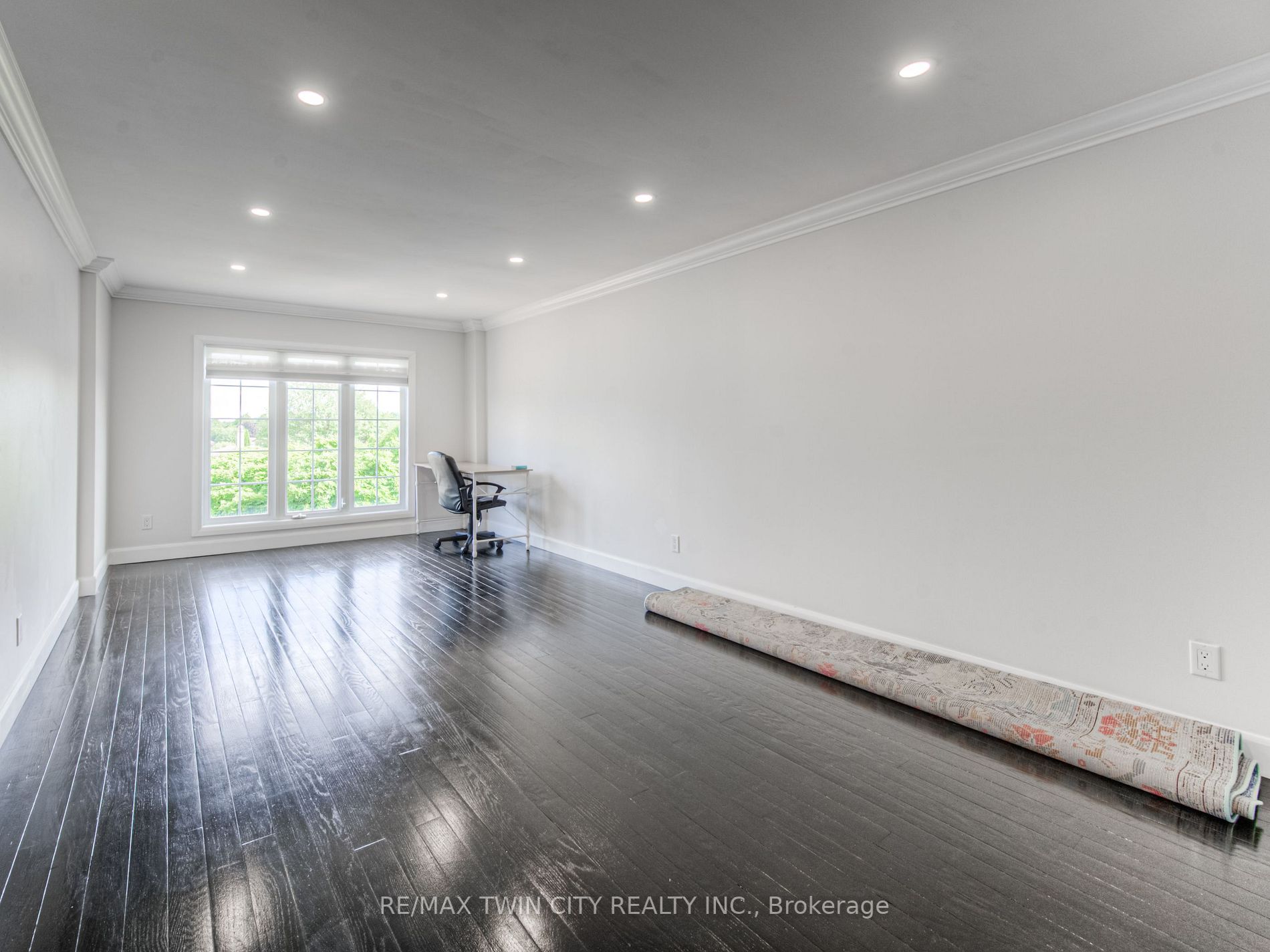 40 Ebydale Drive