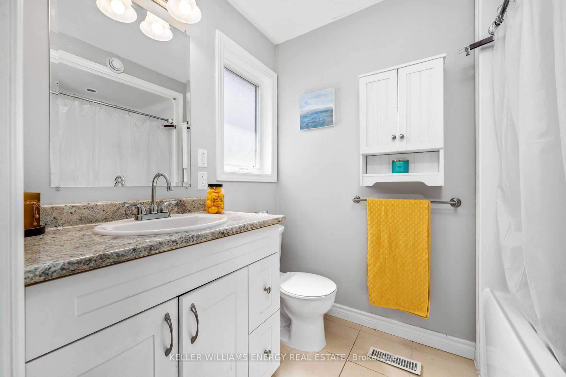2 Cretney Dr