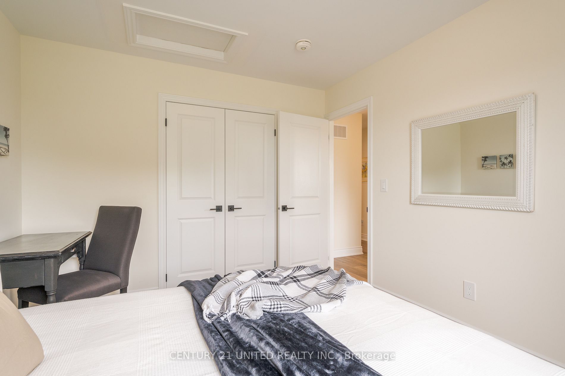653 Wilkins Gate